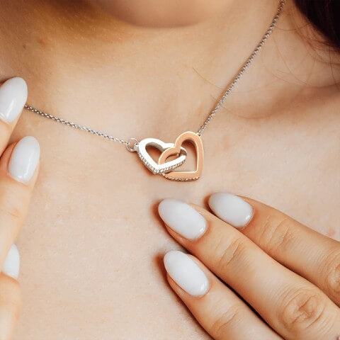 Eternal Love: Personalized Mom Necklace - A Gift That Speaks from the Heart Jewelry Treasures