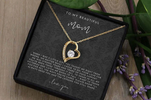 Lovely Mother's Embrace Necklace