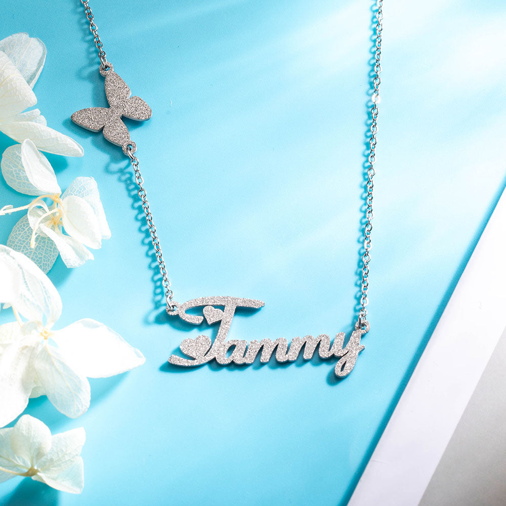 Custom Fashion Butterfly Clavicle Name Necklace Jewelry Treasures