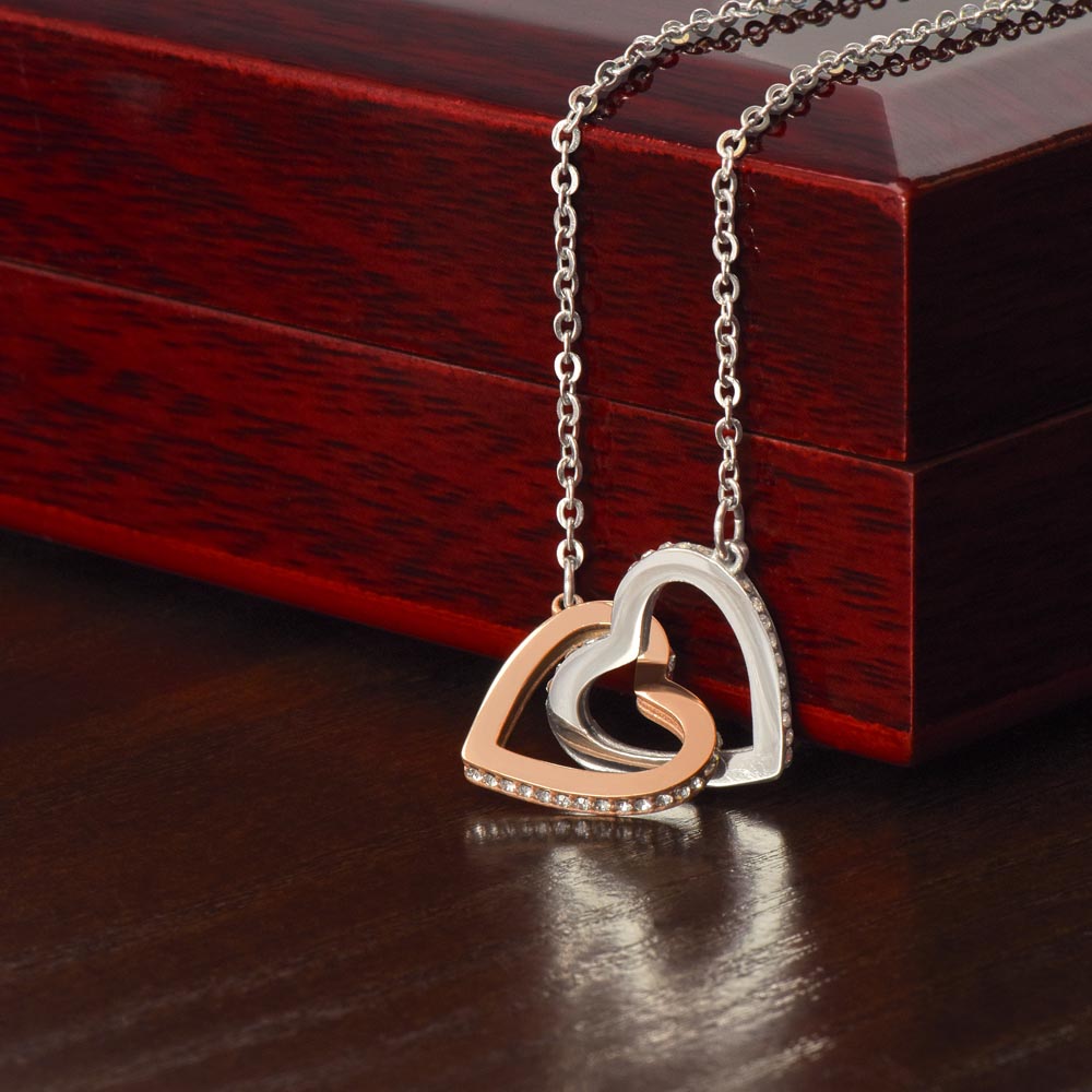 Interlocking Hearts From Mom to Daughter - No Message