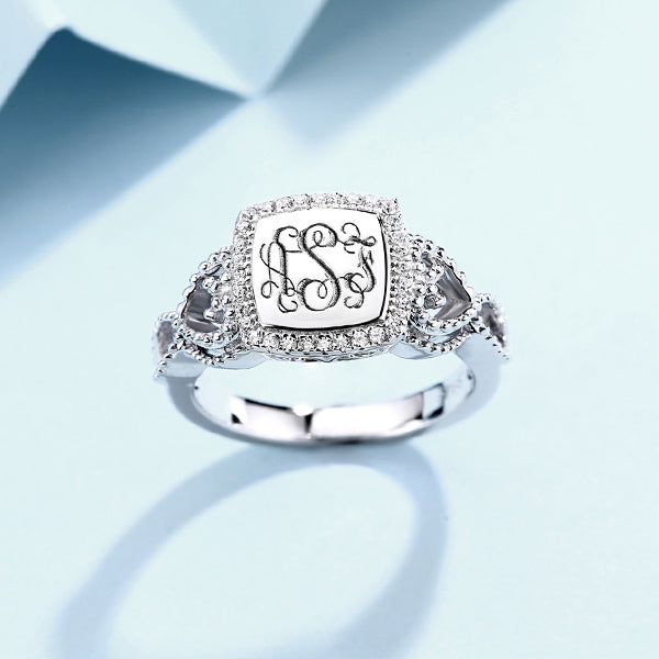 Women's Engraved Classic Monogram Ring Jewelry Treasures