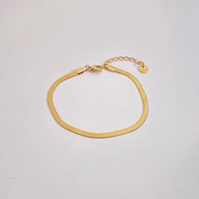 Casual Geometric 16k Gold Plated Stainless Steel Bracelets for Women