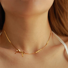 Luxurious 18K Gold Plated Classic Necklace Plating Bow Knot Necklace