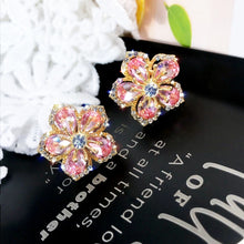 Luxury Rhinestones Earrings Elegant Crystal Flower Stud Earrings