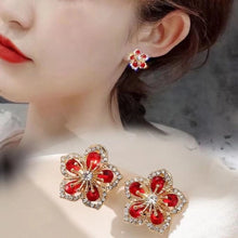 Luxury Rhinestones Earrings Elegant Crystal Flower Stud Earrings